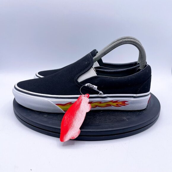 Vans Classic Slip-On Black Flame Skate Sneakers Shoes Size Mens 6w W 7.5W - Picture 2 of 9